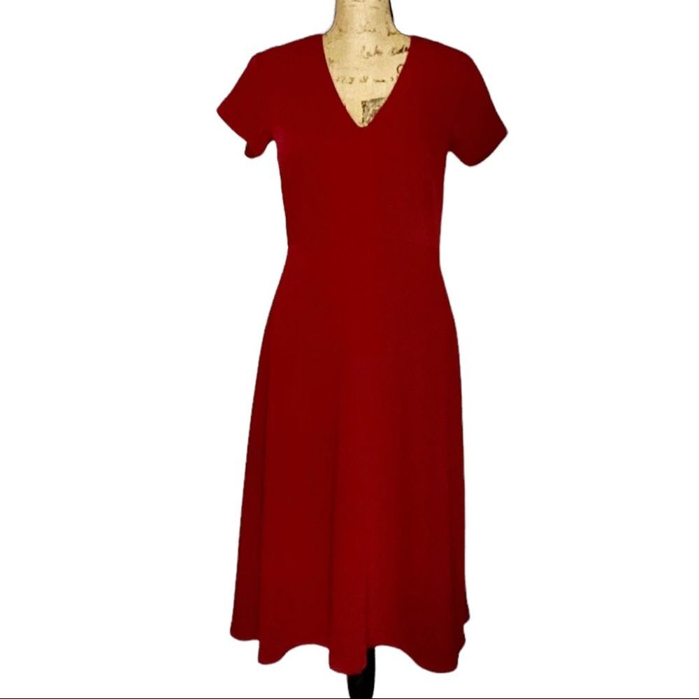 Ann Taylor V-neck Midi Red‎ Dress